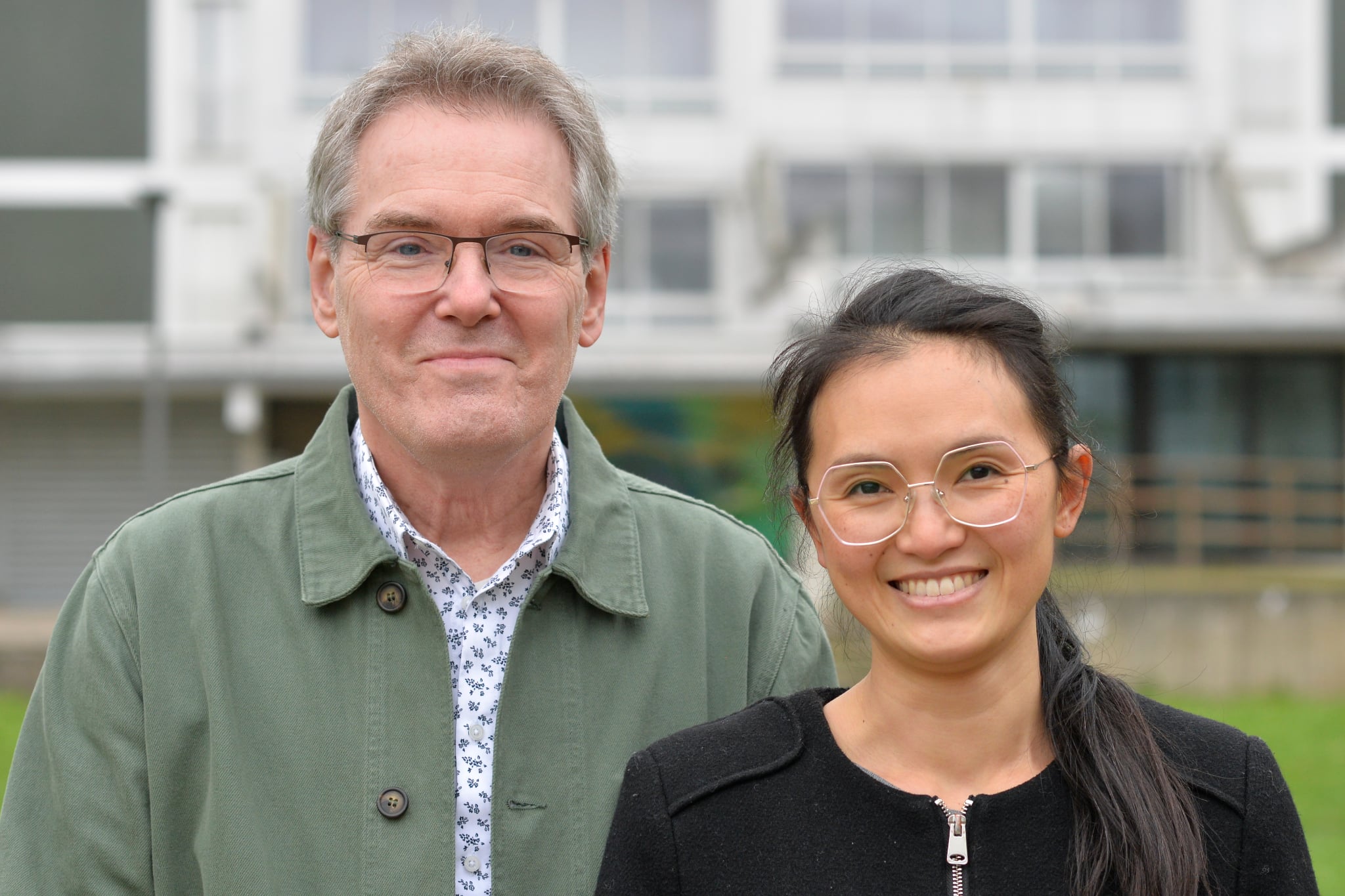 Hông-Liên Gravereau et Bertrand Geay se présentent à la Mairie de Poitiers et vous souhaitent leurs meilleurs vœux 2026 !
